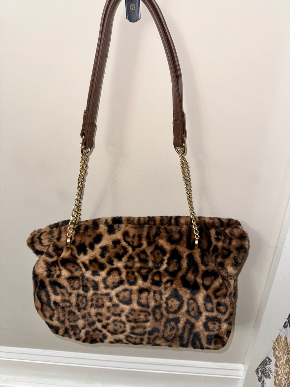 Faux Fur Leopard-Print Shoulder Bag with Chain Strap